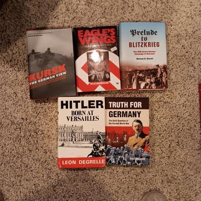5 NONFICTION MILITARY/WAR BOOKS
