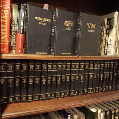A COMPLETE SET OF "COLLECTOR'S LIBRARY OF THE CIVIL WAR"