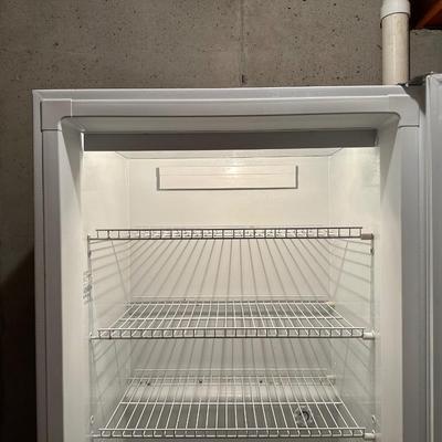 KENMORE UPRIGHT FREEZER