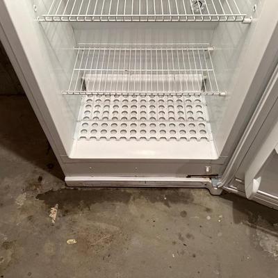 KENMORE UPRIGHT FREEZER