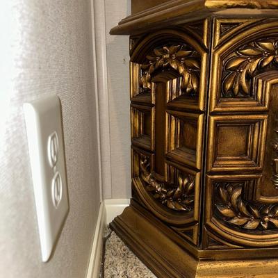 NARROW LIGHTED CURIO CABINET W/MIRRORED BACK