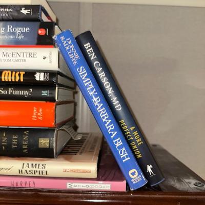 BOOKS ON CELEBRITIES AND POWERFUL PEOPLE