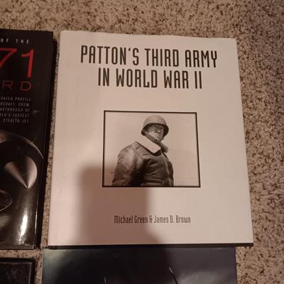 4 COFFEE TABLE BOOKS