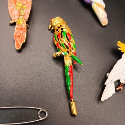 FOR THE BIRDS, BROOCHES AND PINS