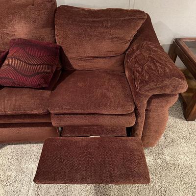 LIKE NEW LA Z BOY LAZY BOY DOUBLE RECLINING COMFY SOFA