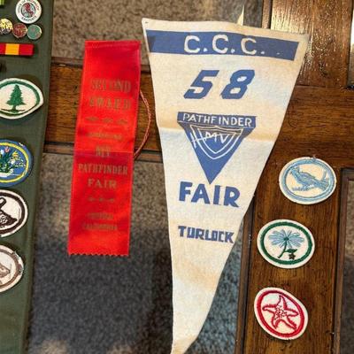 1950'S BOY SCOUTS OF AMERICA UNIFORM WITH SASH AND MANY PATCHES
