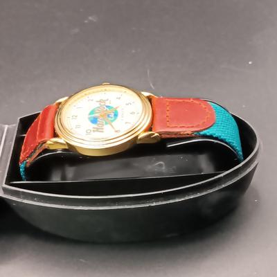 HARD ROCK CAFE WATCH AND PINS PLUS SEVERAL OTHER PINS
