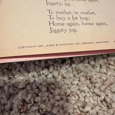 CHILDREN'S VINTAGE BOOKS AND AN ANIMATED PLUSH DOG
