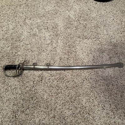 US MILITARY COMMEMORATIVE SWORD
