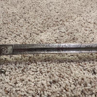 US MILITARY COMMEMORATIVE SWORD