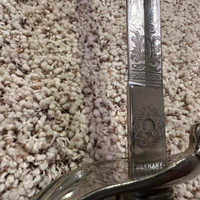 US MILITARY COMMEMORATIVE SWORD