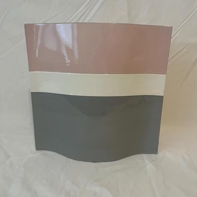 Nora Fenton Vase (B2-MG)