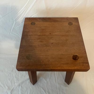 Appalachian Industry Wooden Stool (B2-MG)