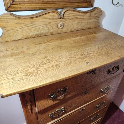 Solid Oak 5 Drawer Chest Dresser 33x17x52