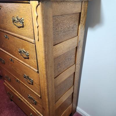Solid Oak 5 Drawer Chest Dresser 33x17x52
