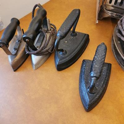 Vintage Collectable Lot, Irons, Cast Waffle Maker, Toaster