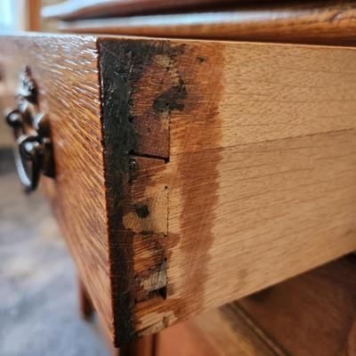 Solid Oak Dry Sink Sideboard With Key 32x17x36