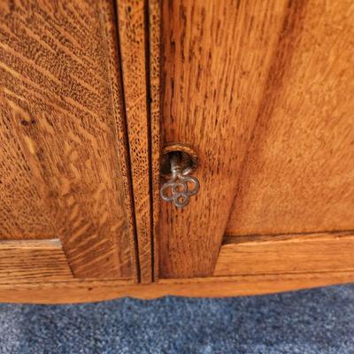 Solid Oak Dry Sink Sideboard With Key 32x17x36