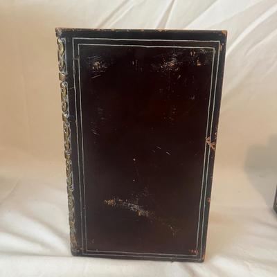 Antique Hitchcock Bible & Wooden Bookends (B2-MG)