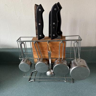 Perfection Knives, Baking Pans & Cookie Cutters (K-ES)