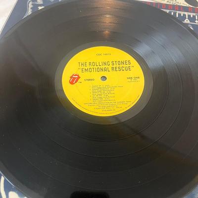 Collection of Vinyl Records (B2-MG)