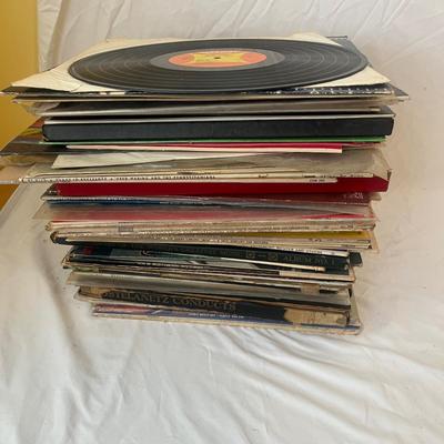 Collection of Vinyl Records (B2-MG)