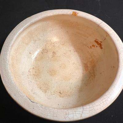 Shawnee Fan Shaped Pottery Vase & More (B2-RG)
