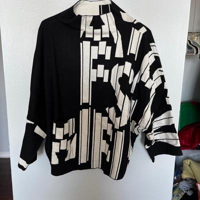 Black and White Sweater by Joseph Ribkoff
