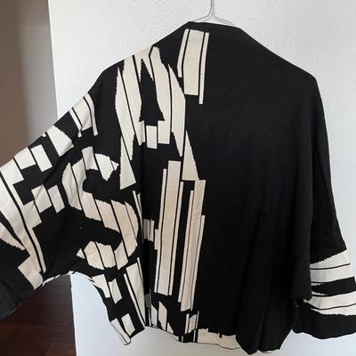 Black and White Sweater by Joseph Ribkoff
