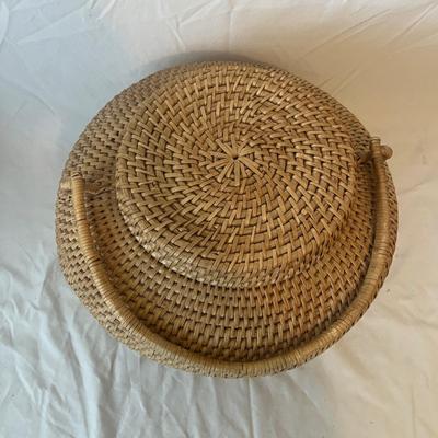 Large Woven Basket (LR-MG)