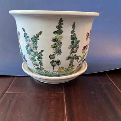 Vintage Cache Pot with Flowers