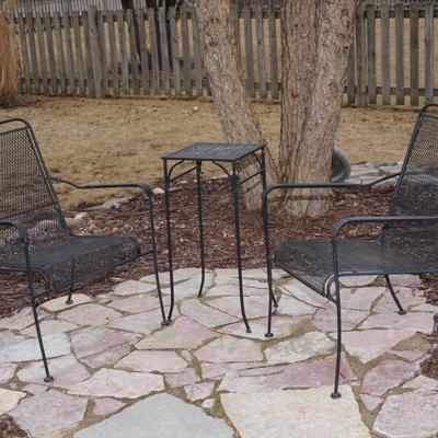 METAL WEBB PATIO CHAIRS W/FERN STAND