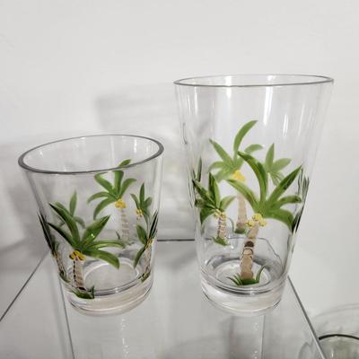 16 Palm Tree Acrylic Plastic Drinking Glasses Stackable Tumblers Highballs