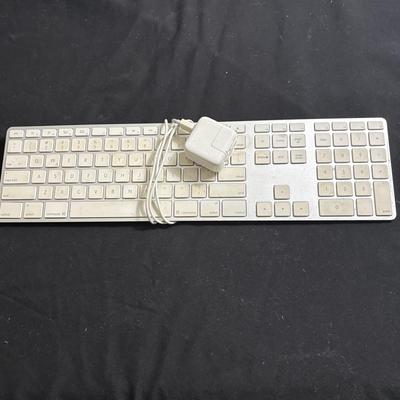 HP Color Laserjet Printer & Apple Accessories (K-ES)