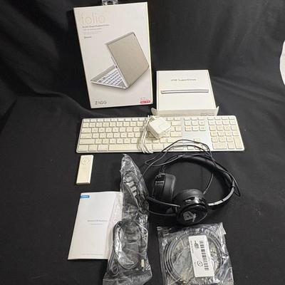 HP Color Laserjet Printer & Apple Accessories (K-ES)