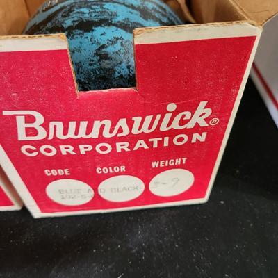 2 Vintage Brunswick Duckpin Bowling Balls w Box