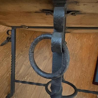 Wrought Iron & Solid Wood Round Accent Table (LR-ES)