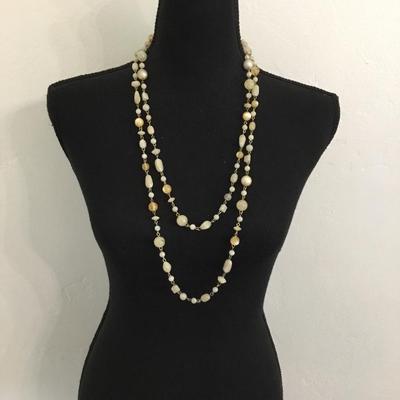 Fashion beaded necklace