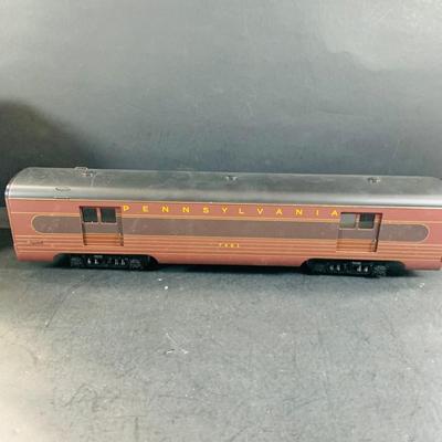 LOT 737: K-Line O Scale Passenger Cars In Boxes Including Aluminum Pennsylvania Baggage 7461, and Washington View Observation Car K...