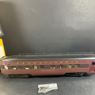 LOT 737: K-Line O Scale Passenger Cars In Boxes Including Aluminum Pennsylvania Baggage 7461, and Washington View Observation Car K...