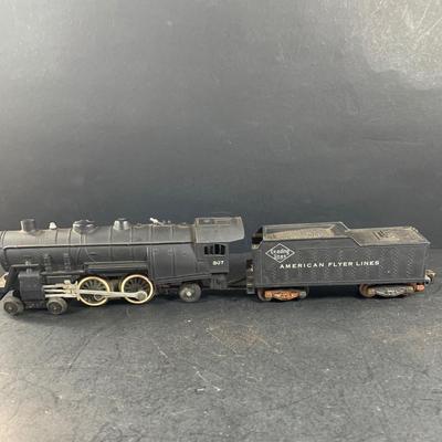 LOT 740: American Flyer Reading Line Locomotive and Tinder S-Gage