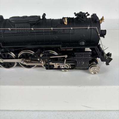 LOT 746: Bachman HO 4-8-4 Locomotive Santa Fe #660 & Bachman HO Prairie 2-6-2 & Tinder New York Central