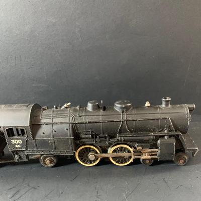 LOT 747: Vintage American Flyer S-Gauge Steam Locomotive and Tender - Reading Line