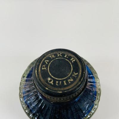 LOT 516: Vintage/Antique Glass Inkwell and Horse Head Book Ends, Ink an More