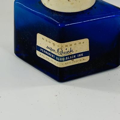 LOT 516: Vintage/Antique Glass Inkwell and Horse Head Book Ends, Ink an More