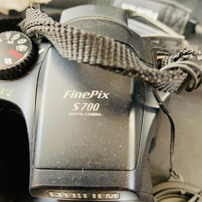 LOT 518: Large Assortment of 35mm Cameras, Lenses and More
