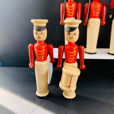 LOT 527: Collection of Vintage Toy Wood Soldiers and Wood Toy Canon and Metal Top