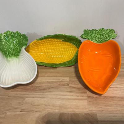 Ceramic serving dishes