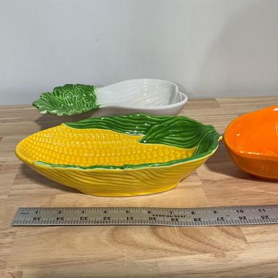 Ceramic serving dishes