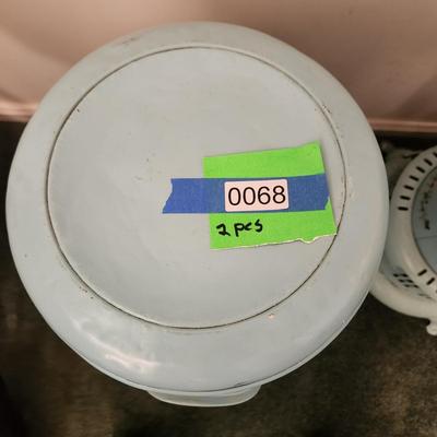 Painted Large Dairy Milk Can & Perfection 525M oil Heater